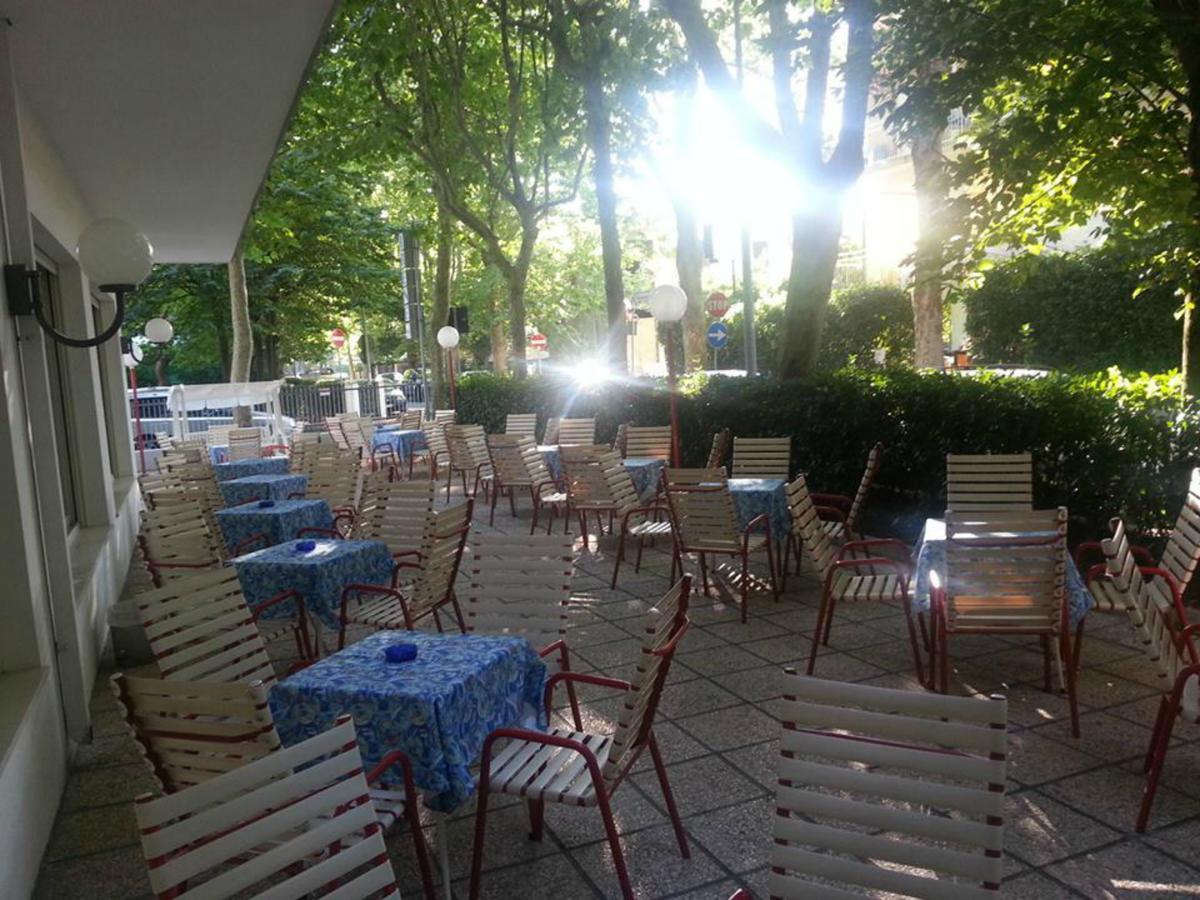 Hotel Irene Riccione Exteriér fotografie